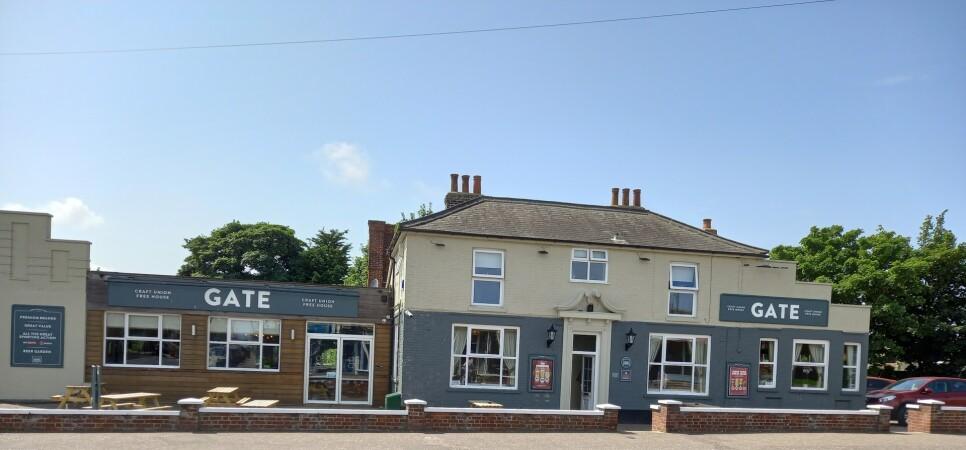 Best Sports Bars in Caister-On-Sea - Green Gate