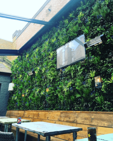 Best Sports Bars in Shoreditch - Owl and Pussycat