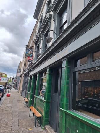 Best Sports Bars in Shoreditch - Owl and Pussycat