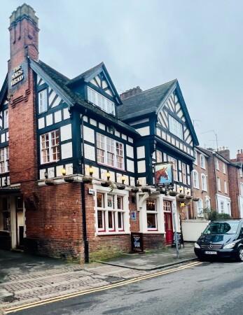 Best Sports Bars in Reading - Nags Head