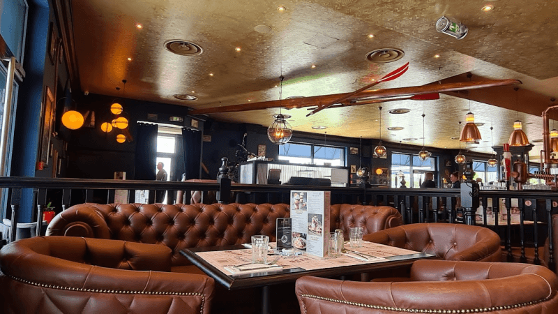 Best Sports Bars in Cernay - Au Bureau Cernay