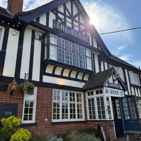 Best Sports Bars in Chelmsford - The Globe