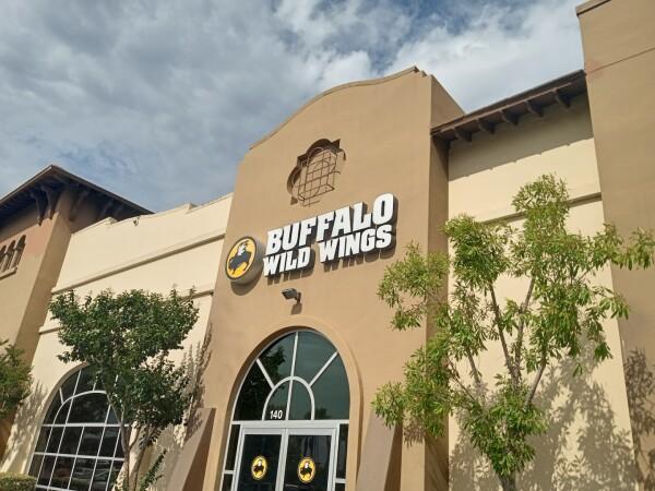 Best Sports Bars in Rancho Cucamonga - Buffalo Wild Wings @ Rancho Cucamonga, Ca