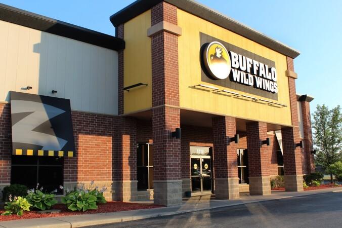 Best Sports Bars in Fort Wayne - Buffalo Wild Wings @ Ft. Wayne, In - Coventry Ln.