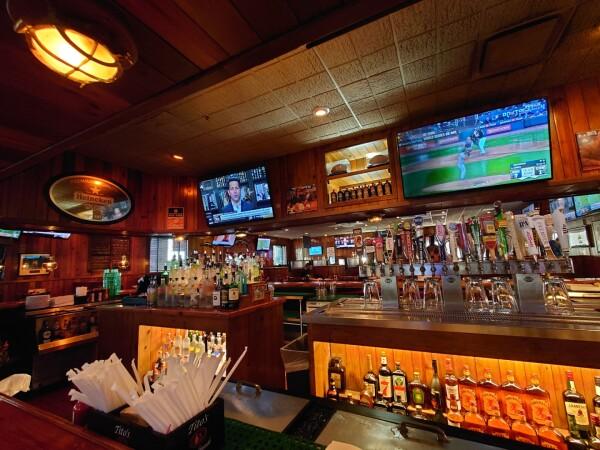 Best Sports Bars in Jacksonville
