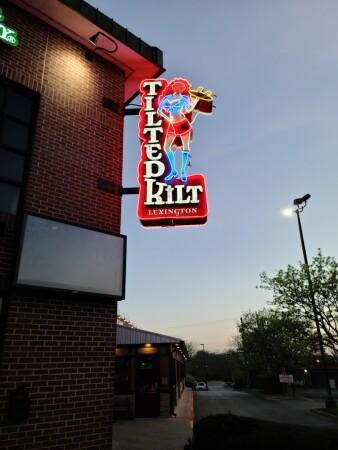 Best Sports Bars in Lexington - Tilted Kilt @ Lexington