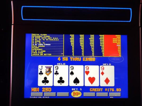 Best Sports Bars in Kinder - The Rez @ Coushatta Casino Resort