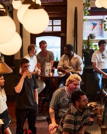 Best Sports Bars in London - The Fox