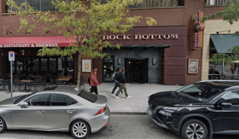 Best Sports Bars in Boston - Rock Bottom Brewery @ Boston