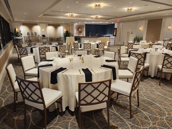 Best Sports Bars in Baltimore - Club Baltimore (Downtown Lounge)