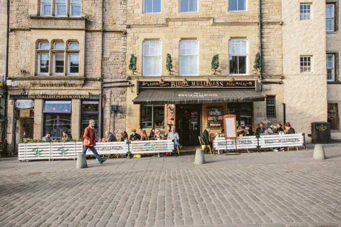 Best Sports Bars in Edinburgh - Biddy Mulligans, Edinburgh