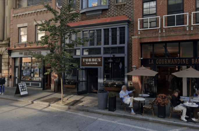 Best Sports Bars in Pittsburgh - Forbes Tavern