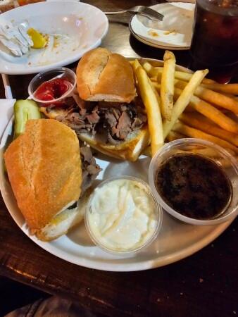 Best Sports Bars in Garden City Park - Your Mothers House