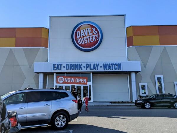 Best Sports Bars in Winston Salem - Dave & Busters @ Winston-Salem