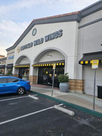 Best Sports Bars in Mira Loma - Buffalo Wild Wings @ Eastvale, Ca
