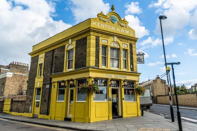 Best Sports Bars in London - The Kenton