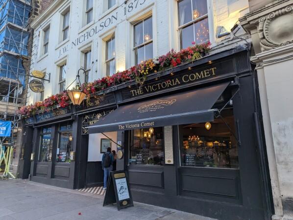 Best Sports Bars in NEWCASTLE UPON TYNE - Victoria Comet