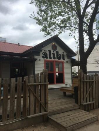 Best Sports Bars in Austin - The Alibi