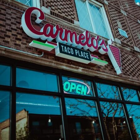 Best Sports Bars in Chicago - Carmelo's Taco Place