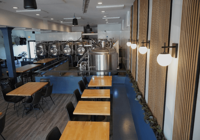 Best Sports Bars in Bellmore - Lunchbox Brewing Company