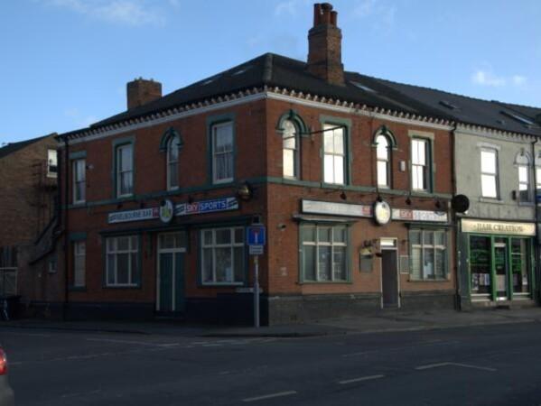 Best Sports Bars in Derby - Melbourne Bar