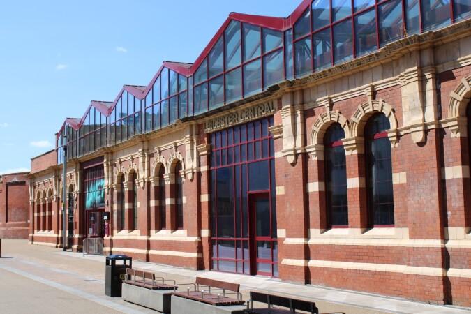 Best Sports Bars in Leicester - Lane7 Leicester