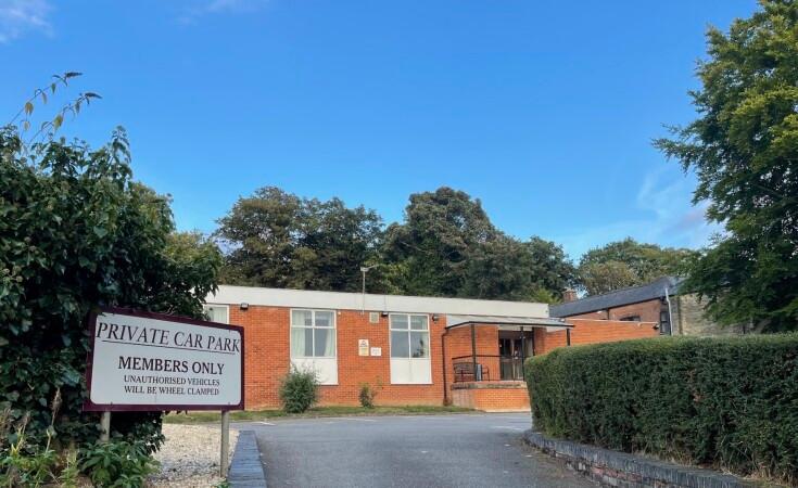 Best Sports Bars in Norfolk - Canary Sports and Social