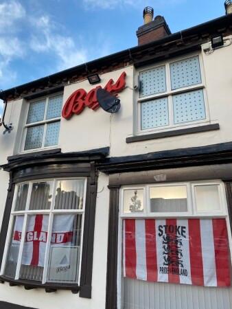 Best Sports Bars in Staffordshire - Staff of Life