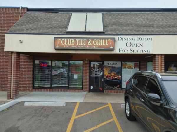 Best Sports Bars in Colorado Springs - Club Tilt and Grill LLC