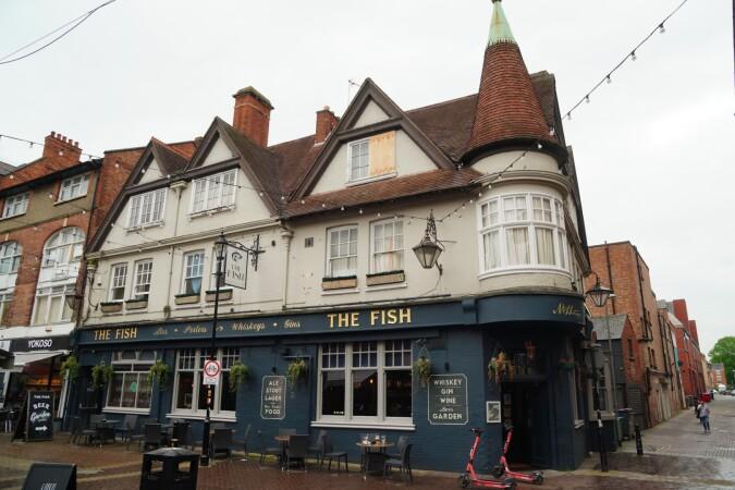 Best Sports Bars in Northampton - The Fish