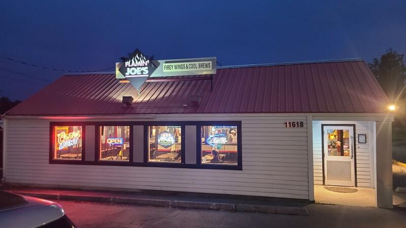 Best Sports Bars in Spokane Valley - Flamin' Joes