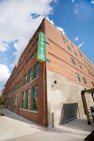 Best Sports Bars in Kansas City - Larks Entertainment KC