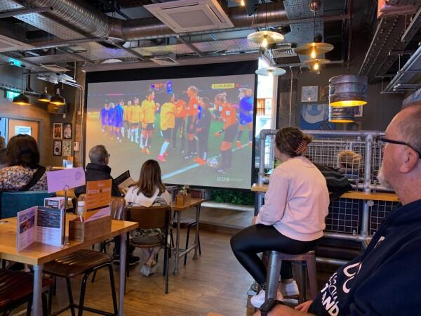 Best Sports Bars in Edinburgh - Belushis Edinburgh